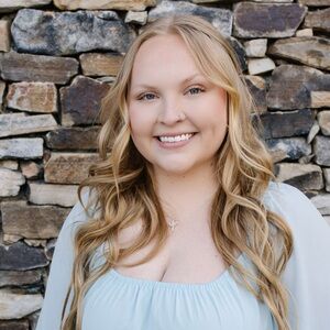 Meet your Posher, Briana